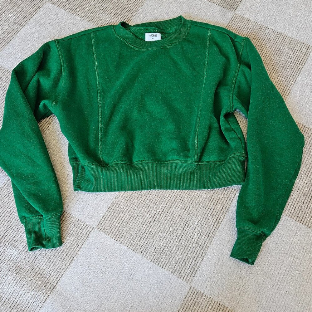 Cropped sweater